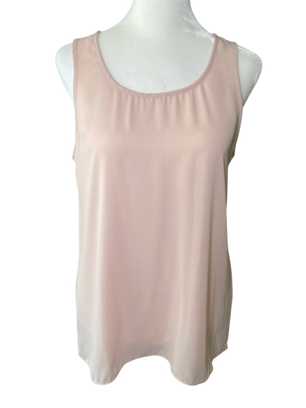 Set of 3 Open Back, Flowy, Feminine, Coquette Tank Tops, Soft Pink, Red, White S - Picture 12 of 14